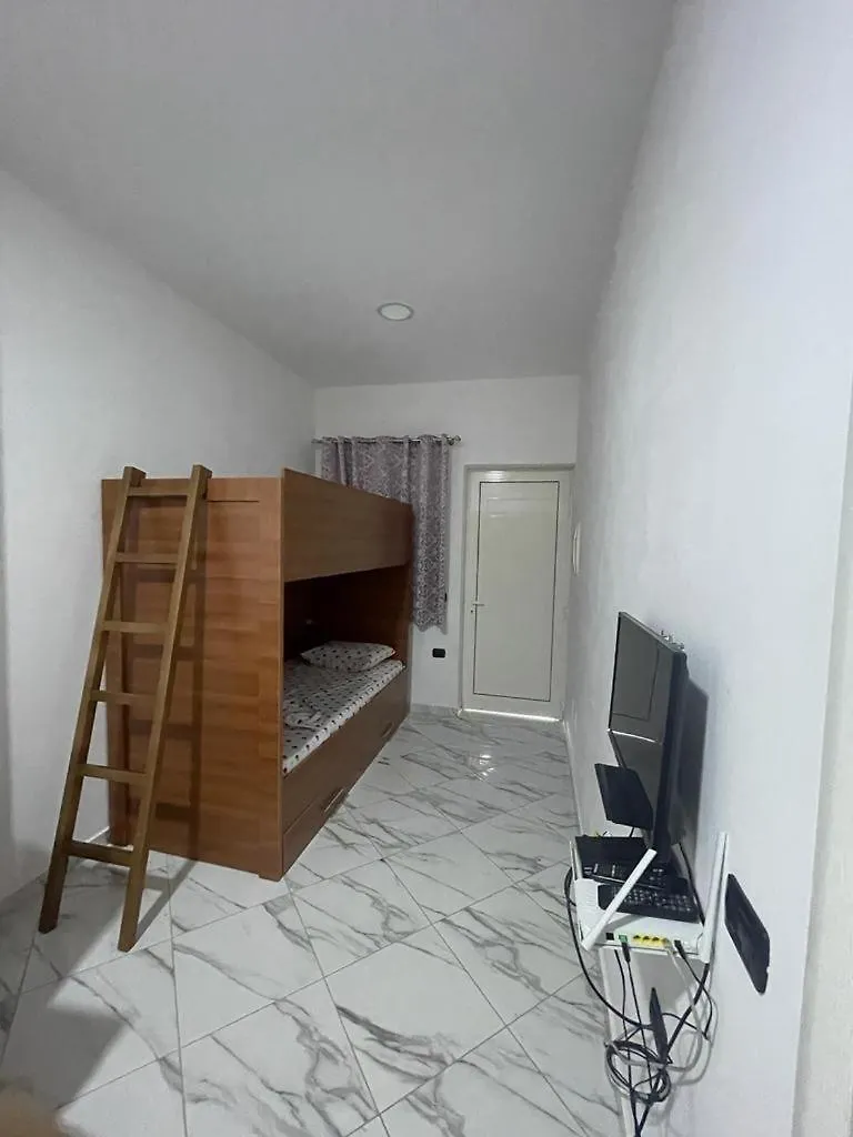 Apartment Holiday Home Muharremi Draci