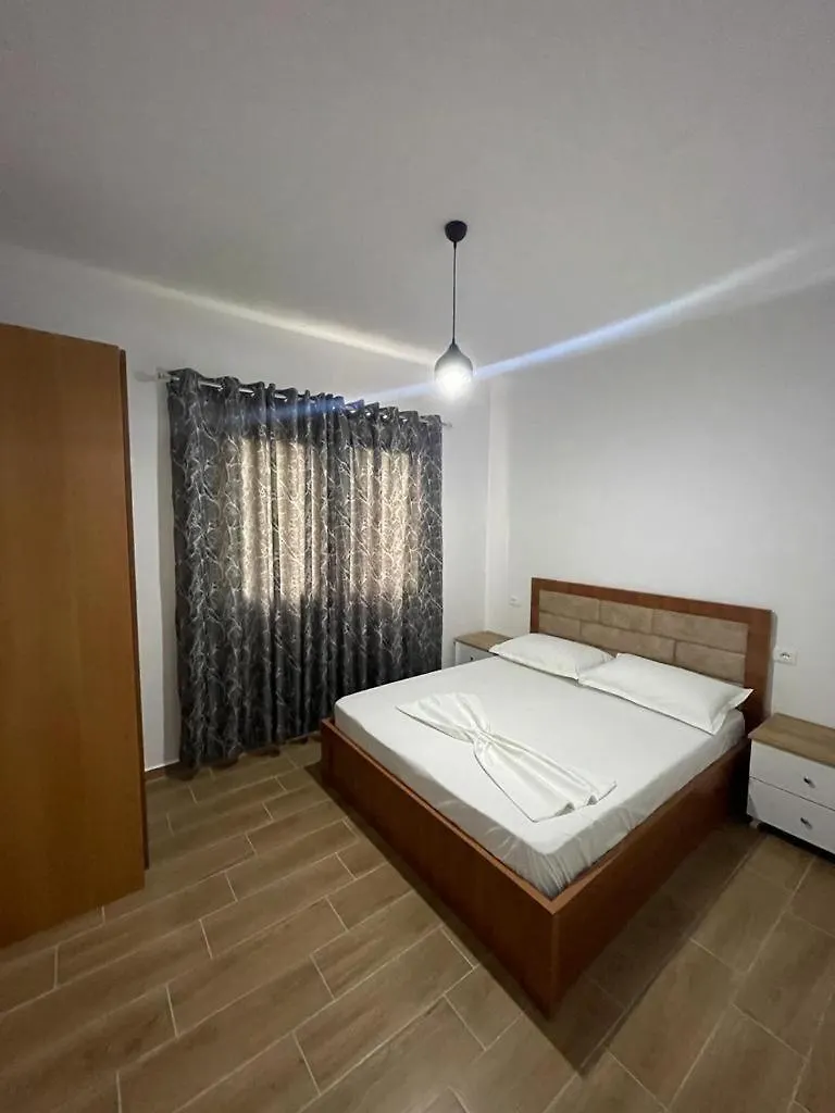 Apartment Holiday Home Muharremi Draci
